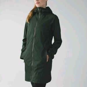 Lululemon DEFINITELY RAINING Jacket